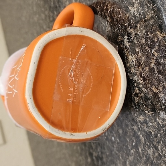 RAE Dunn fall mug with gnome lid - Picture 4 of 4